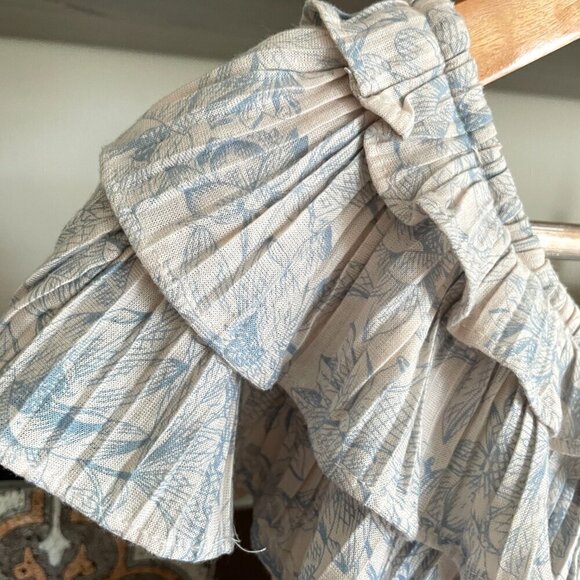 EXPRESS Tiered Sleeveless Top, Size Small Y2K Style - Picture 2 of 6